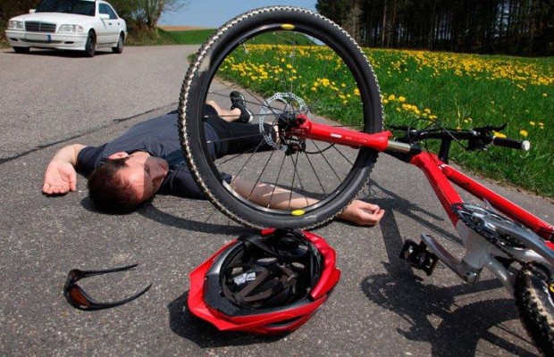 C Mo Actuar Cuando Un Ciclista Sufre Un Accidente Y Queda Conmocionado