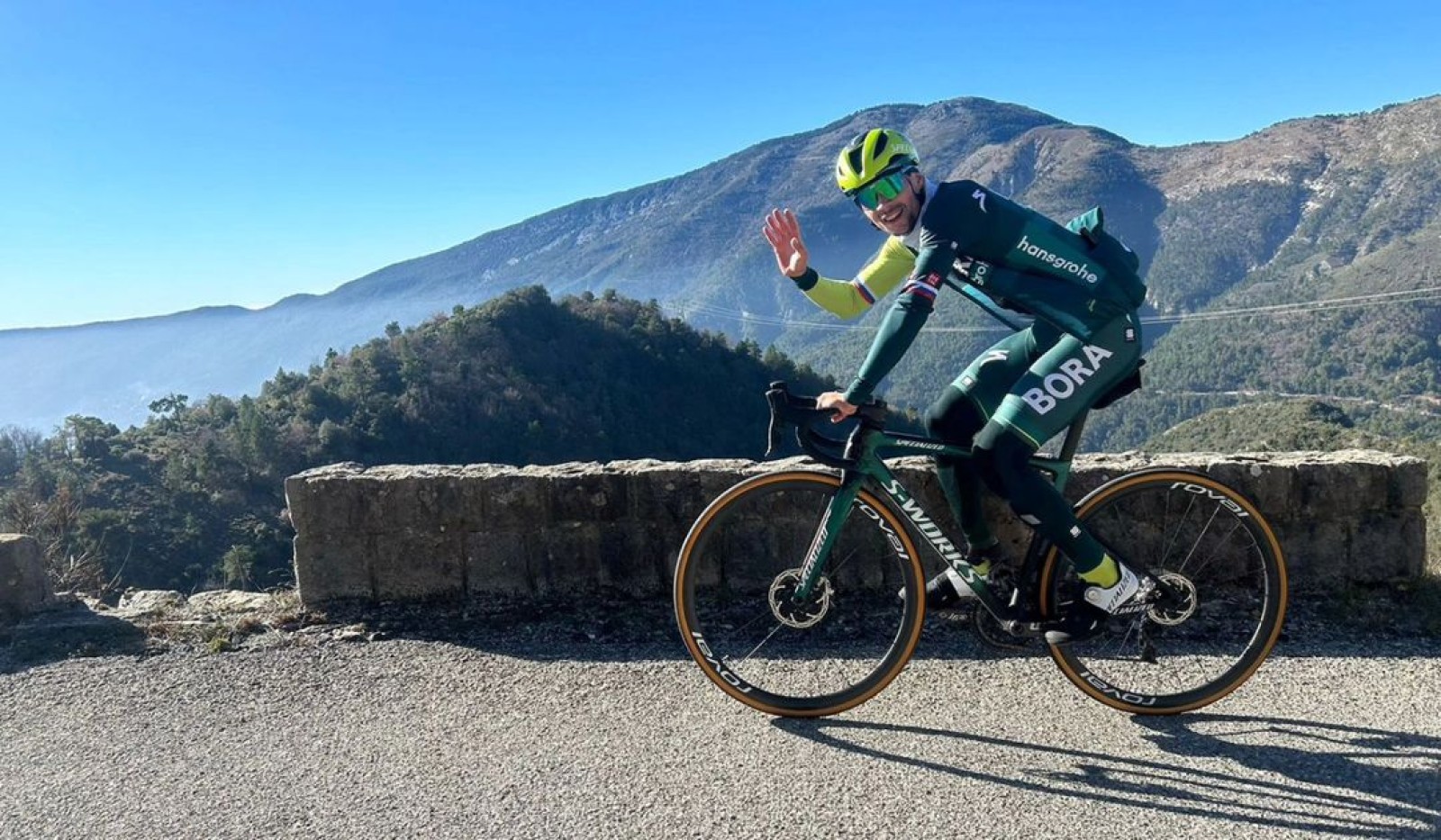 Pogacar Es El Ciclista Mejor Pagado De Y Est Demostrando Porqu