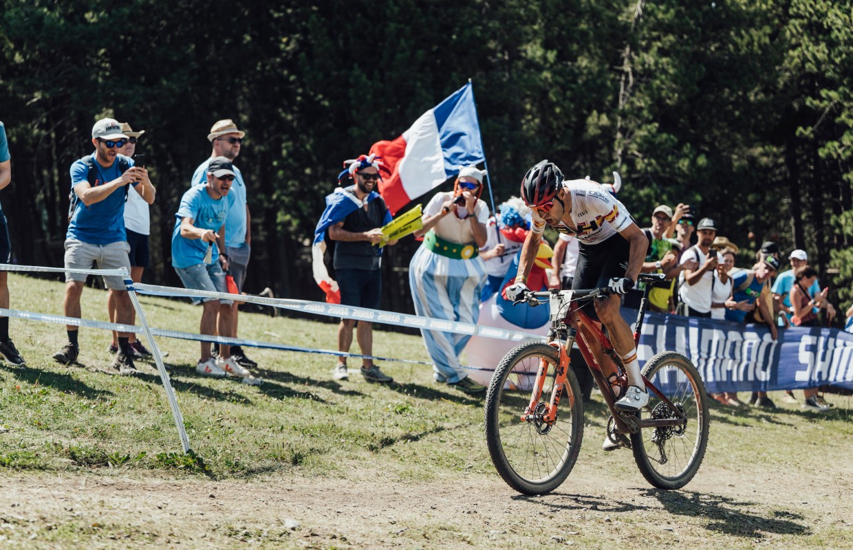 Lo mejor de la durísima Copa del Mundo XCO de Vallnord en 12 min de vídeo