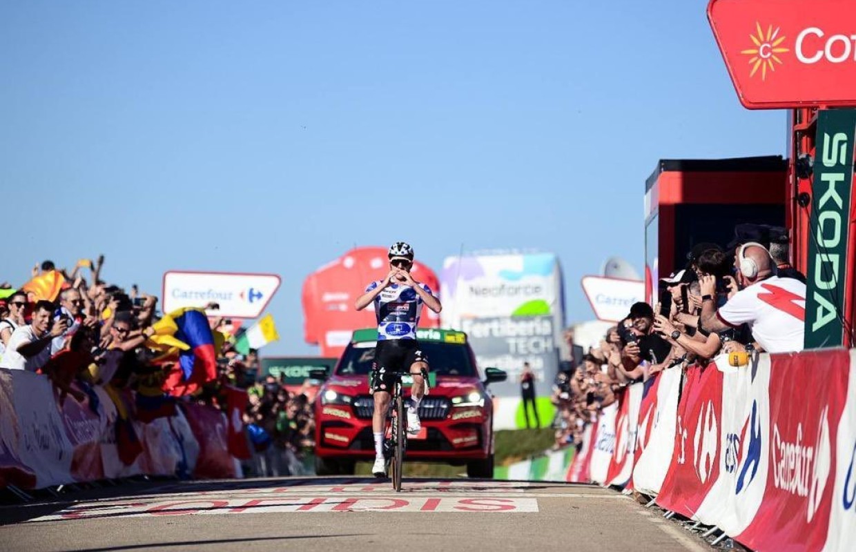 Remco Evenepoel Logra Su Victoria En La Vuelta