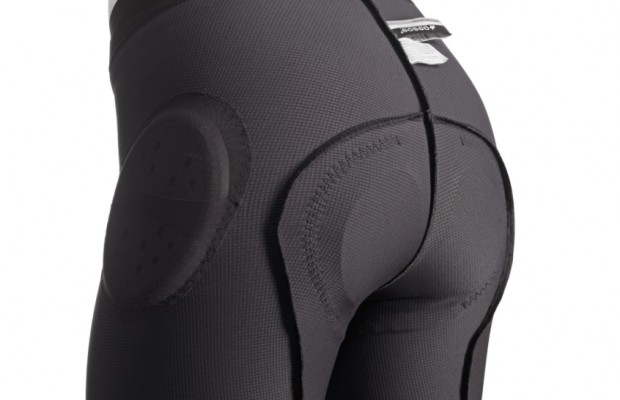 Assos S7, un culotte modular para MTB con protecciones integradas