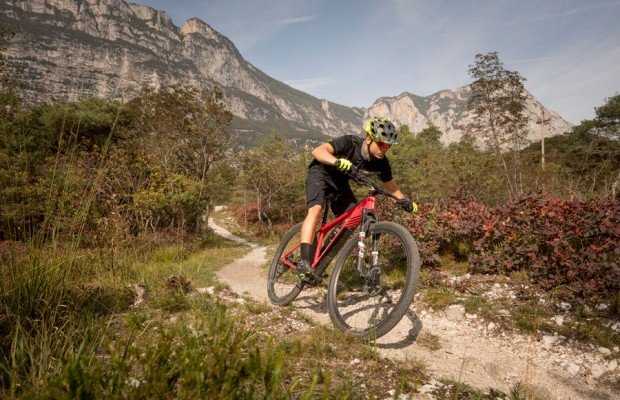La Asociación Internacional de Mountain Bike actualiza su posición sobre las eBike, ahora dice esto