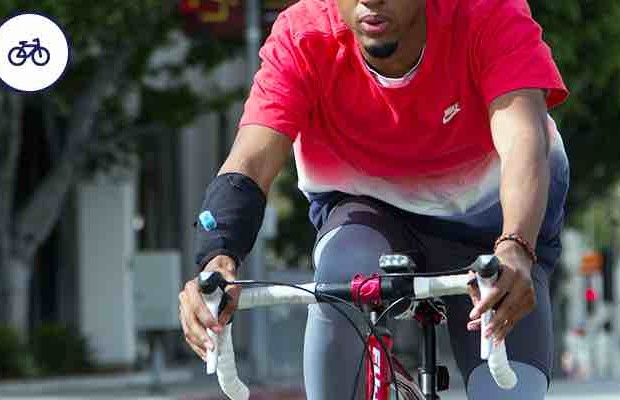 Wetsleeve es un novedoso sistema de hidratación que se instala en tu antebrazo