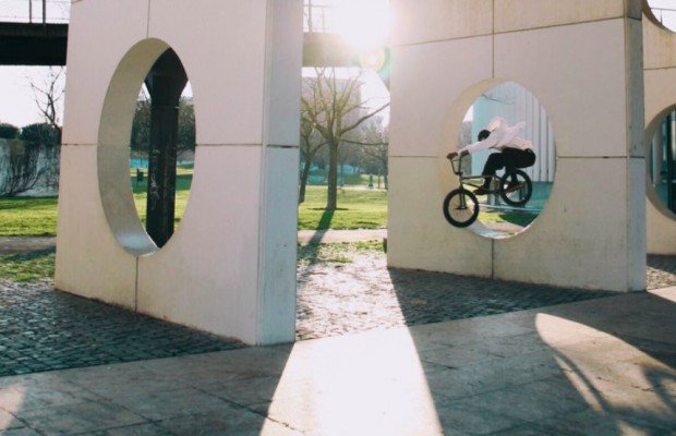 Courage Adams, de Nigeria a Pamplona para convertirse en estrella del BMX