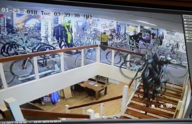 Roban 100.000€ en bicicletas Bianchi en tan solo 3 minutos