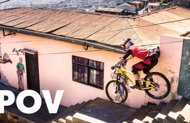 La bajada Tomas Slavík en primera persona con la que ganó el RedBull Valparaíso CerroAbajo
