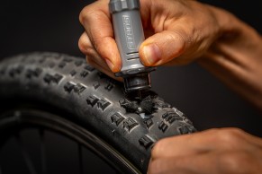 Stan´s DART, una nueva solución para reparar pinchazos tubeless más rápido aún