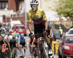 ¿Qué "informe" sobre dopaje denuncia el equipo Caja Rural?