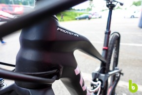 Kross doble suspensión prototipo