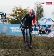 Ronhaar takes first win and Alvarado takes advantage of Van Empel's absence at the CX World Cup in Dendermonde