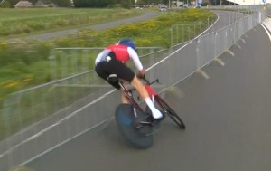 Stefan Küng explains the details of his accident in the time trial: During a time trial I am basically blind