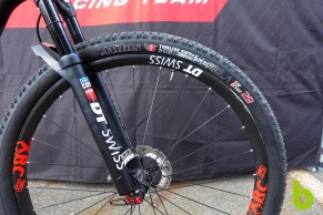 Kross doble suspensión prototipo