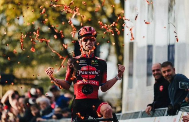 Iserbyt y Alvarado ganan la Copa de Mundo CX de Troyes