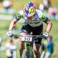 5 reparos que você pode fazer com abraçadeiras