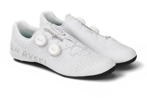 The new Van Rysel RCR shoes are already available