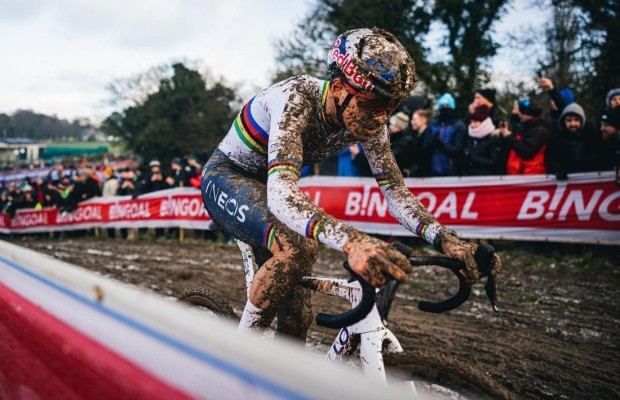 El calendario CX de Pidcock incluye Benidorm y confirma que no estará en el Mundial