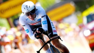 For sale, for more than 30,000 €, the Pogacar time trial bicycle