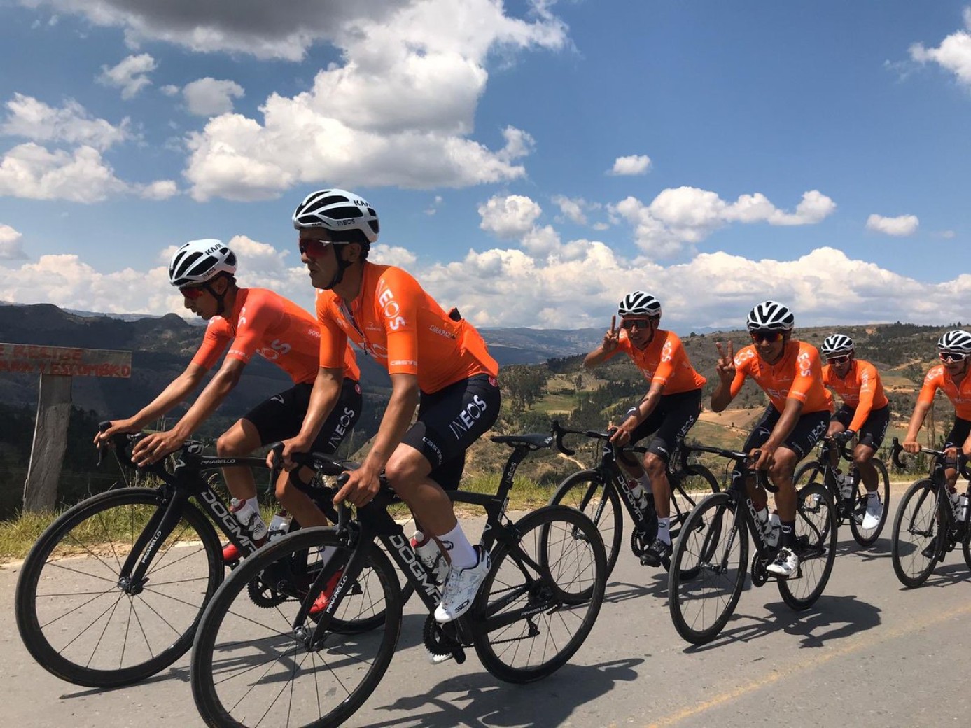 INEOS se estrena en Mallorca con Imanol Erviti como Director Deportivo