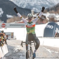 Nieuwenhuis e Bakker estreiam seu quadro de vitórias na Copa do Mundo CX de Val di Sole