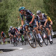 La UCI aún no ha aprobado el fichaje de Cian Uijtdebroeks y crecen los rumores sobre su salida del BORA