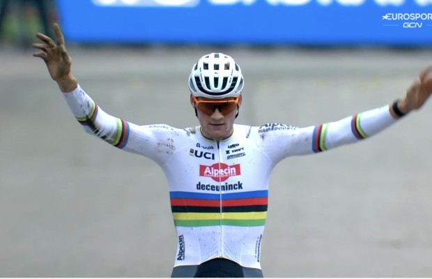 Recital de Van der Poel para ganar el X2O de Herentals, Pidcock pone la emoción