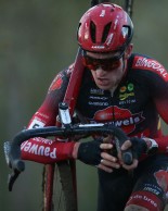 Pidcock e Alvarado reinam na Copa do Mundo CX de Namur