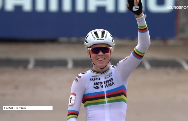Van Empel returns with victory in the Antwerp CX World Cup