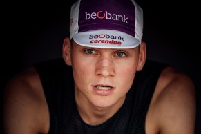 Van der Poel iba para futbolista pero: "me molestó depender de otros para ganar"