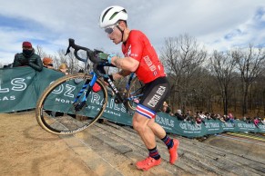 Nystrom sobre el incidente con Van der Poel: "Realmente no merezco estar aquí"