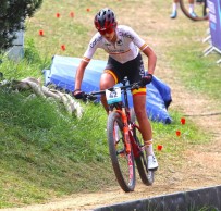 Natalia Fischer will compete with the SCOTT Cala Bandida in 2024