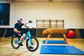 La sesión de gimnasio más insólita para un ciclista