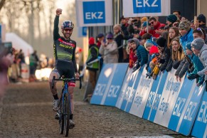 Lars Forster se proclama campeón de Suiza en ciclocross