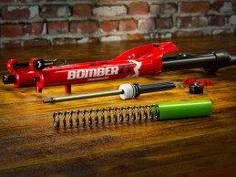 Marzocchi Bomber Z1 Coil, el renacer de una horquilla mítica