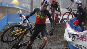 Van Aert adjusts his schedule to be in Benidorm