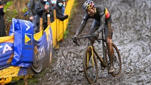 Van Aert adjusts his schedule to be in Benidorm