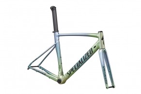 Specialized lanza esta exclusiva colección y donará 100,000$ a Australia