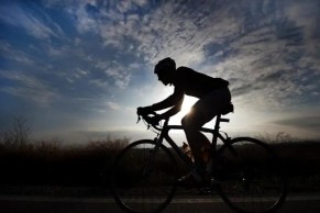 Les cyclistes qui partent tôt ont plus confiance en eux-mêmes