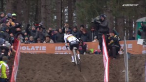 Van der Poel repeats history as usual and signs ten wins out of ten races at the CX World Cup in Zonhoven