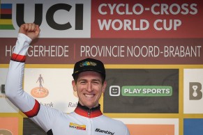 Van der Poel gana la Copa del Mundo Hoogerheide
