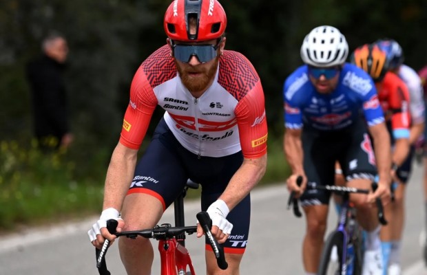 L'UCI a commencé sa guerre contre les manettes de frein tordues, ainsi mesurent-ils leur position