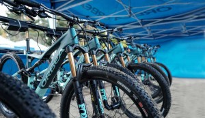 7 good reasons to buy from a bike shop in your city