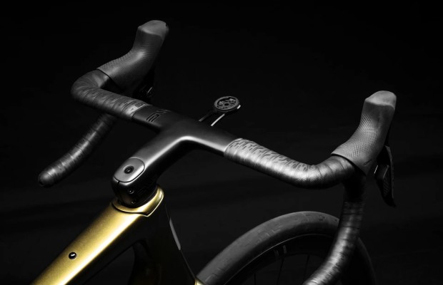 ENVE presenta un manillar de más de 1.000 €