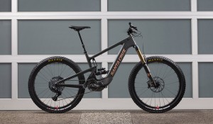 Santa Cruz Heckler, la primera eléctrica de la marca presume de ser la e-mtb más ágil
