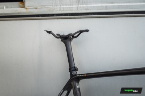 Así ha terminado la bici de Van Aert en Benidorm