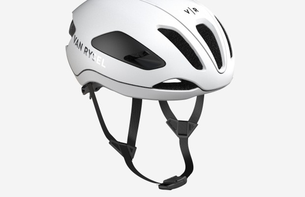 Nouveau Van Rysel FCR: 99,99 € pour un casque aero World Tour