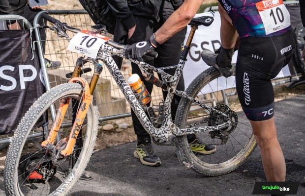 Mudança de parceiros para uma das melhores equipes de MTB
