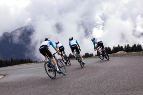 Van Rysel compró y probó 18 bicicletas World Tour para desarrollar su RCR Pro