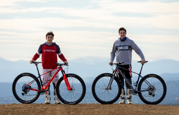 Voici les nouvelles Mondraker Podium de Marc et Alex Márquez pour 2024
