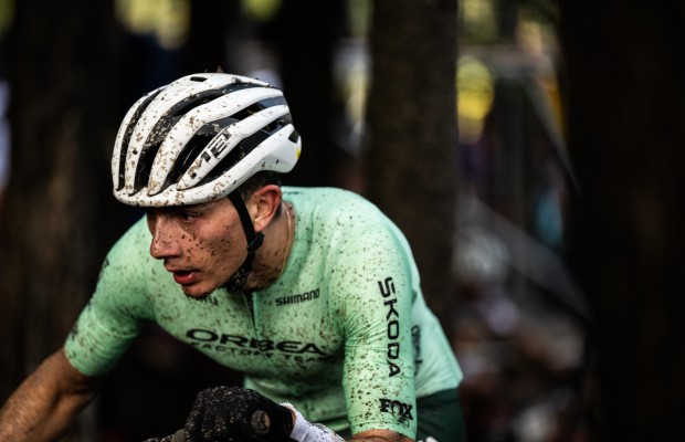 O Orbea Factory Racing convida você a fazer parte da equipe no documentário "Green means go"