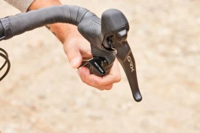 Wolf Tooth introduces a remote seatpost control for road and gravel handlebars